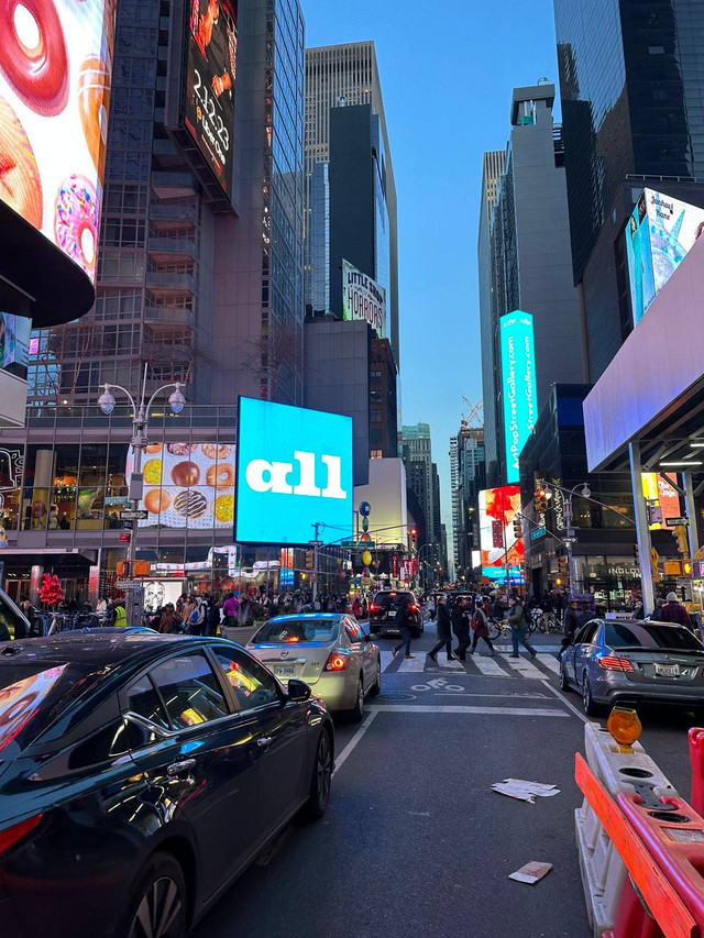New York, kota dunia yang tidak pernah tidur. Foto: Ilham Bintang