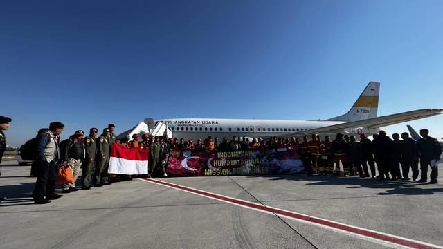 Tim yang membawa bantuan kemanusian Indonesia tiba di Turki. Foto: KBRI Ankara
