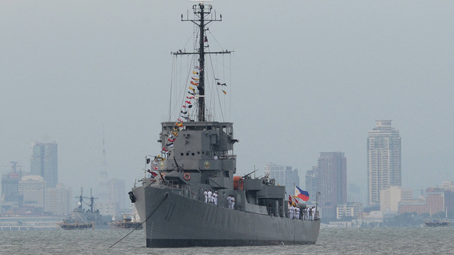 Kapal perang vintage Perang Dunia II Angkatan Laut Filipina BRP Rajah Humabon. Foto: Ted Aljibe/AFP