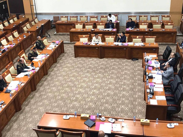 Rapat Komisi III DPR dengan BNPT, Senin (13/1). Foto: Annisa Thahira Madina/kumparan