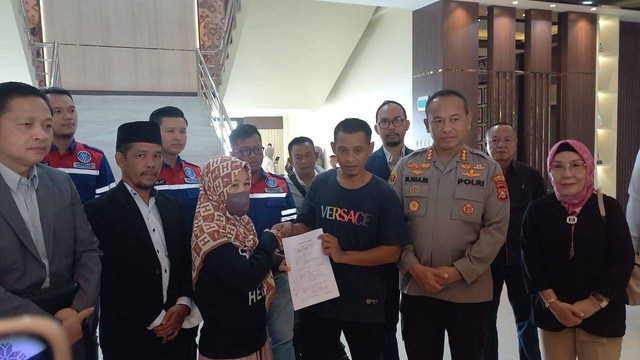 RJ antara Suparman dengan perawat Diana, dilakukan di Polrestabes Palembang dan disaksikan oleh pihak rumah sakit, Dinas Sosial, Dinas Kesehatan, dan masing-masing kuasa hukum, Foto : Istimewa