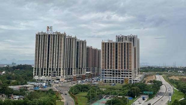 Apartemen Meikarta di Cikarang Selatan, Bekasi, Selasa (14/2/2023). Foto: Fariza Rizky Ananda/kumpara
