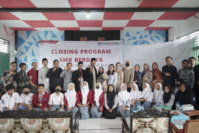 Program SMK Berdaya kolaboraksi antara PT Asuransi Multhi Artha Guna Tbk (Asuransi MAG) bersama Lembaga Pendidikan Insani (LPI) Dompet Dhuafa  resmi ditutup, Selasa, (31/1/2023) di SMK Bogor Muhidin School (BMS)