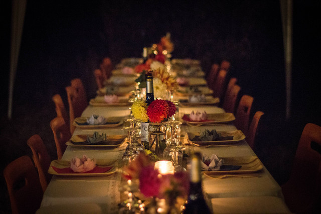 Ilustrasi Tempat Makan Valentine di Surabaya. Foto: Unsplash/Juliette F.