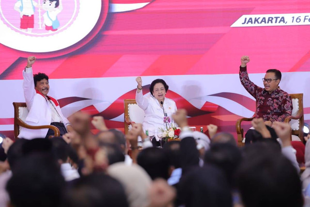 Presiden Indonesia kelima Megawati Soekarnoputri menghadiri Kick Off Meeting Pancasila Dalam Tindakan, di Jakarta, Kamis (16/02). Foto: KemenPANRB