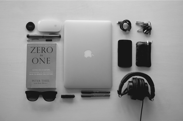 Ilustrasi Struktur Teks Biografi         Sumber www.unsplash.com