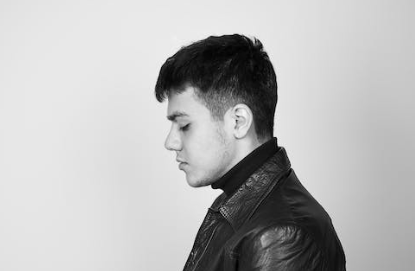 Ilustrasi Kata-Kata Buat Pacar yang Cuek biar Peka, Pexels/Hamid Tajik 