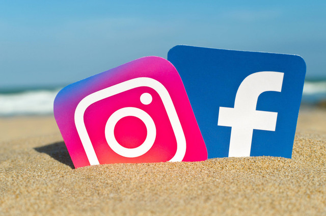 Ilustrasi media sosial Facebook dan Instagram. Foto: tanuha2001/shutterstock