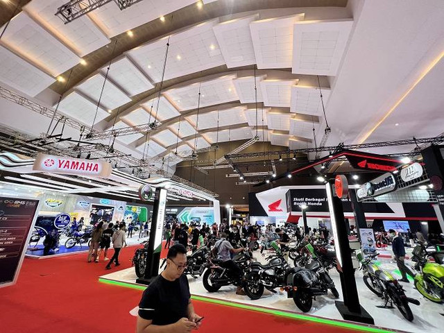 Suasana hall C di IIMS 2023. Foto: Sena Pratama/kumparan