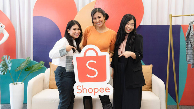 BincangShopee 3.3 Grand Fashion Sale Hadirkan Sharena Delon & COTTONINK. Foto: Shopee Indonesia