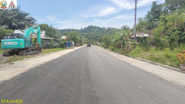 Jalan provinsi pada ruas Paleteang-Malaga-Kabere di Kabupaten Enrekang telah mencapai tahap penyelesaian. Foto: Dok. Istimewa