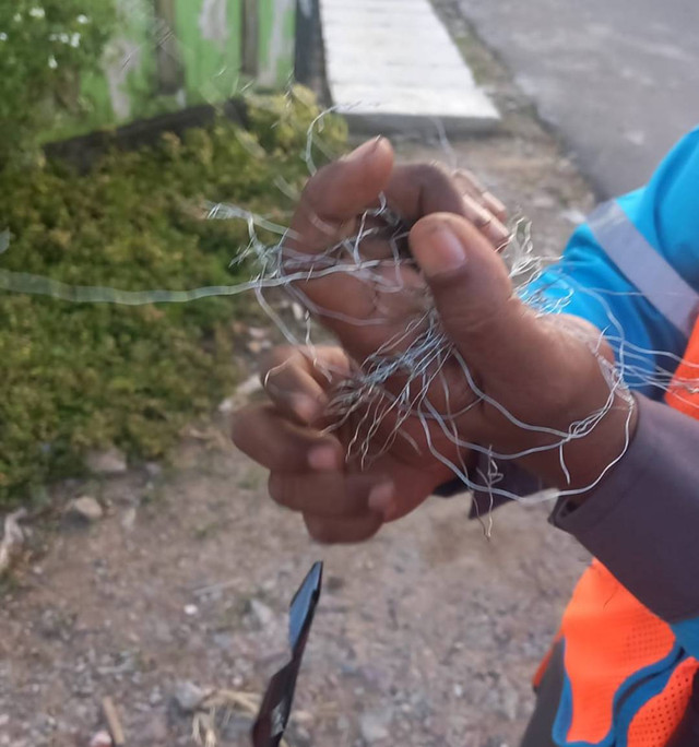 Tali kaawat yang digunakan pemain layang-layang di Kubu Raya dan Pontianak. Foto: Dok PLN Kalbar