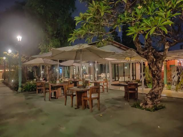 Bilik Kayu Heritage Resto yang diduga milik Ibu Mario Dendy Satriyo. Foto: Bilik Kayu Resto