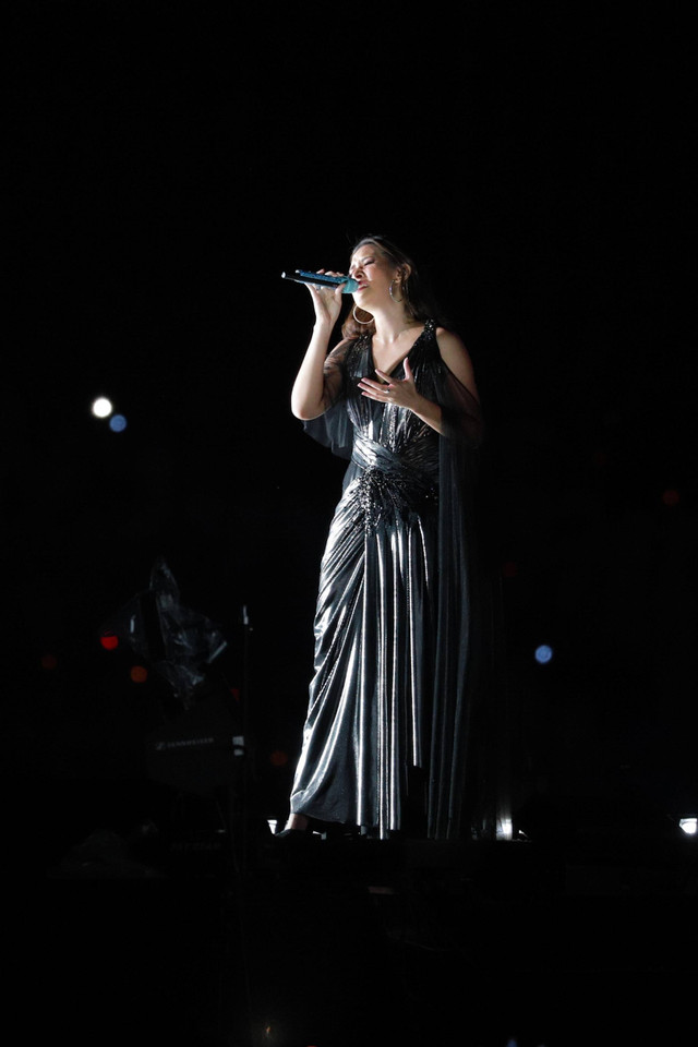 Penyanyi Raisa tampil pada konsernya yang bertajuk Raisa Live In Concert di Stadion Utama Gelora Bung Karno (SUGBK), Jakarta, Sabtu (25/2/2023). Foto: Jamal Ramadhan/kumparan