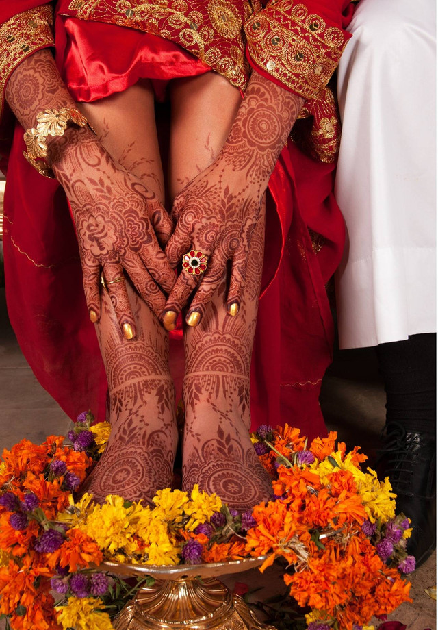 Ilustrasi Henna Kaki Sederhana. Foto: Pixabay