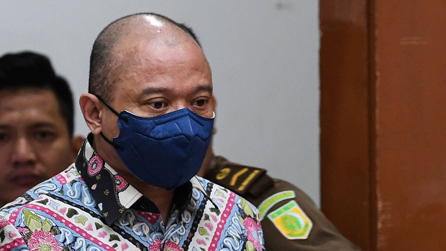 Terdakwa kasus peredaran narkotika Irjen Pol Teddy Minahasa saat menjalani sidang lanjutan di Pengadilan Negeri Jakarta Barat, Jakarta, Kamis (23/2/2023). Foto: Sigid Kurniawan/Antara Foto