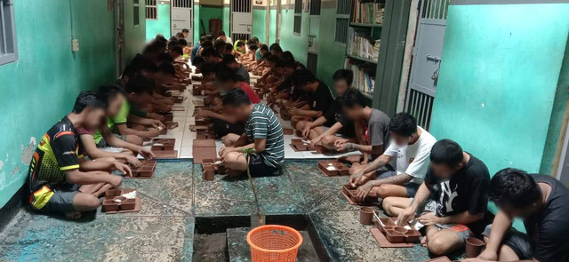 Napi Lapas Kendari peserta Rehabilitasi Sosial jalani masa detoxifikasi. Foto: Farid.