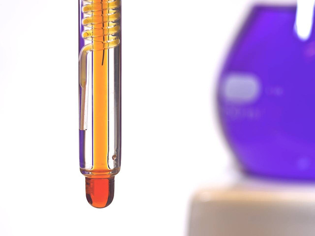 Ilustrasi Alat untuk Mengukur Derajat Keasaman Asam atau Basa yang Akurat Paling Tepat Menggunakan pH Meter. (Foto: GinaRe77 by https://pixabay.com/id/)