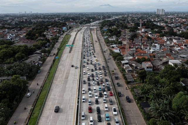 Tarif Tol Desari. Foto: Sigid Kurniawan/ANTARA FOTO