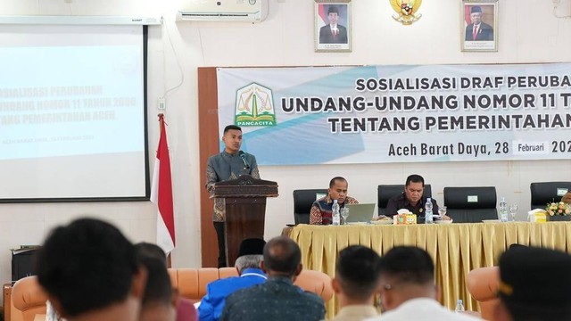 Sosialisasi draf perubahan UU Pemerintahan Aceh di Abdya. Foto: Humas DPR Aceh  