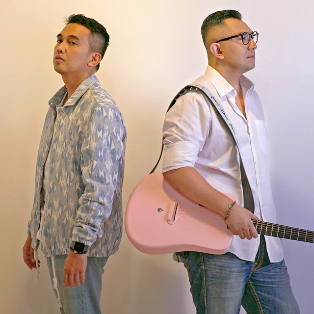 Naga Ada Band dan Ayicoustic. Foto: Dok. Istimewa