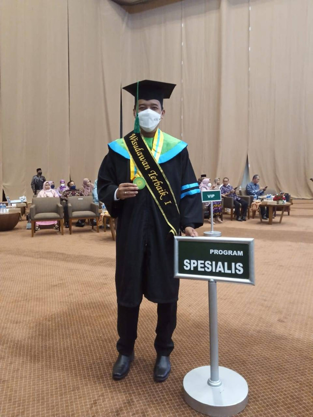 Dosen Spesialis Medikal Bedah Prima Trisna Aji menjadi juri Aweco 2 Poster dan Video Anestesiologi UMP Purwokerto/Foto : Dokpri