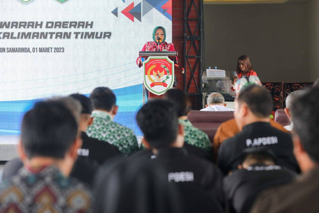 Dewan Pengurus Daerah (DPD) Perkumpulan Aparatur Pemerintah Desa Seluruh Indonesia (Papdesi) Provinsi Kalimantan Timur menggelar kegiatan musyawarah daerah (Musda) di Hotel Horison Samarinda, Kalimantan Timur, Rabu (1/3/2023). Foto: Dok. Istimewa