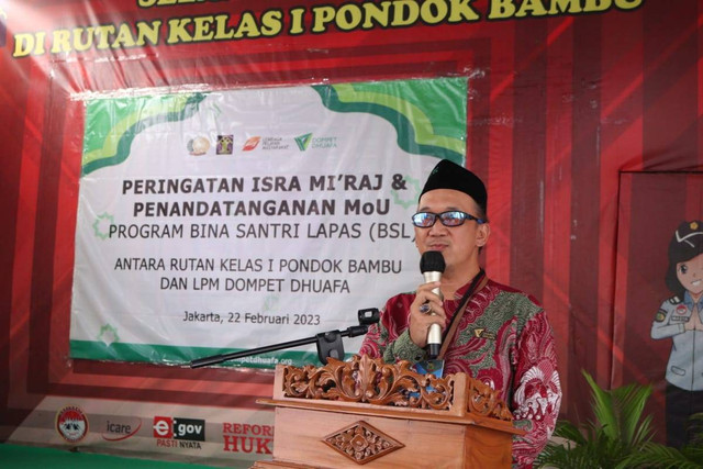 Nota kesepahaman (MoU) ditandatangani oleh M. Noor Awaluddin Asjhar, S.Sos., M.Kesos. selaku Kepala LPM Dompet Dhuafa dengan Dewi Sondari Bc.I.P., S.An.,M.Si. selaku Kepala Rutan Kelas I Pondok Bambu.  Resmi disahkan pada Rabu (22/2/2023) di Jalan Pahlawan Revolusi No. 38, RT.4/3 Pondok Bambu, Kecamatan Duren Sawit, Kota Jakarta Timur.