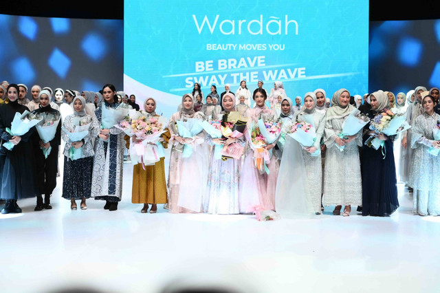 Show Wardah di Indonesia Fashion Week 2023. Foto: Dok. Wardah