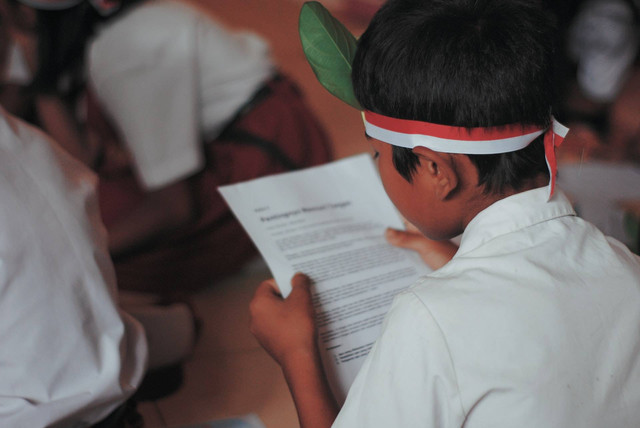 Ilustrasi Contoh Soal PKn Kelas 12 Semester 2 untuk Referensi Belajar di Rumah. (Foto: Husniati Salma | Unsplash.com)