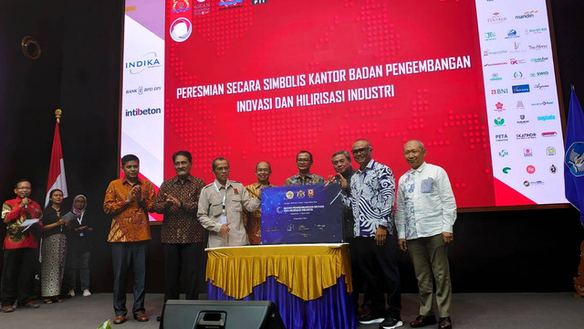 Peresmian Badan Pengembangan Inovasi dan Hilirisasi Industri di Fakultas Teknik UGM, Jumat (3/3). Foto: Widi RH Pradana
