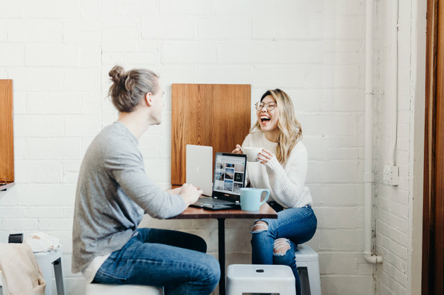 Ilustrasi Kata-kata Lucu Singkat Bikin Ngakak. Foto: Unplash/Brooke Cagle