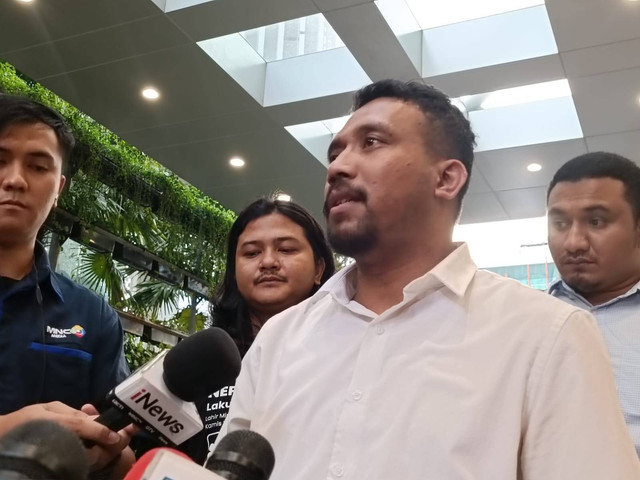 Rustam Hattala, Paman David Ozora di RS Mayapada Kuningan, Jakarta, Selasa (7/3).   Foto: Zamachsyari/kumparan