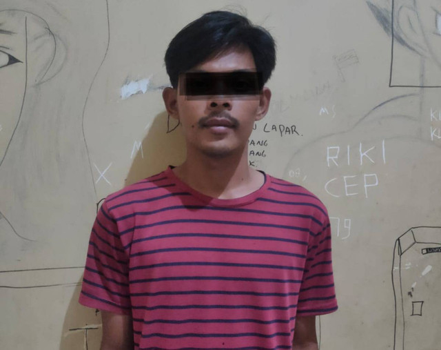 Pemuda berinisial RF di Empat Lawang yang perkosa pacarnya. (dok. Polres Empat Lawang)