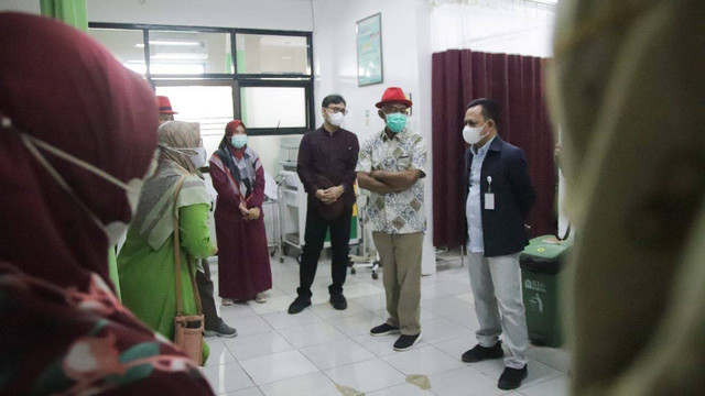 Bupati Subang H Ruhimat sidak ke RSUD Subang, Rabu (8/3/2023). Foto: Dok. Istimewa