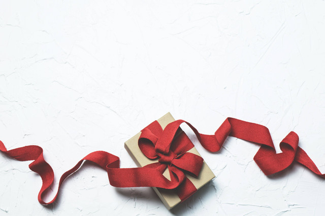 Ilustrasi kado pernikahan. Foto: Pexels.com