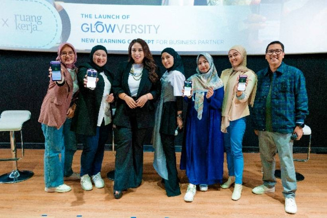 MS GLOW resmi menjalin kerja sama dengan RuangKerja by Ruang Guru. Foto: MS Glow