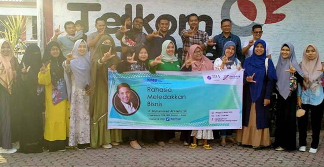 Peserta KMB Langsa foto bersama usai acara. dok