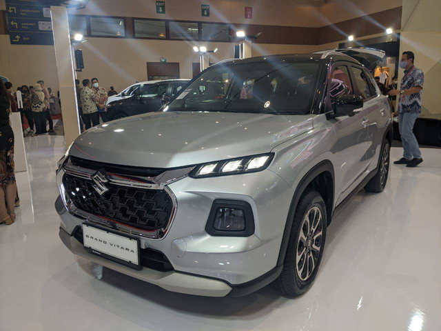 Suzuki Grand Vitara di pameran Jakarta Auto Week 2023.  Foto: Sena Pratama/kumparan