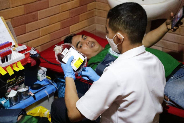 Kegiatan donor darah yang dilakukan Kajol Indonesia Dukung Ganjar di Jakarta Timur, Senin (13/3/2023). Foto: Dok. Istimewa