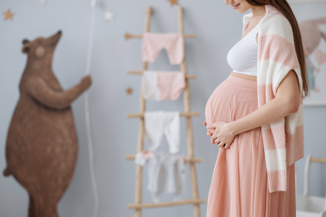 Kebutuhan kalori akan mengalami peningkatan saat hamil. Foto: Pexels.com