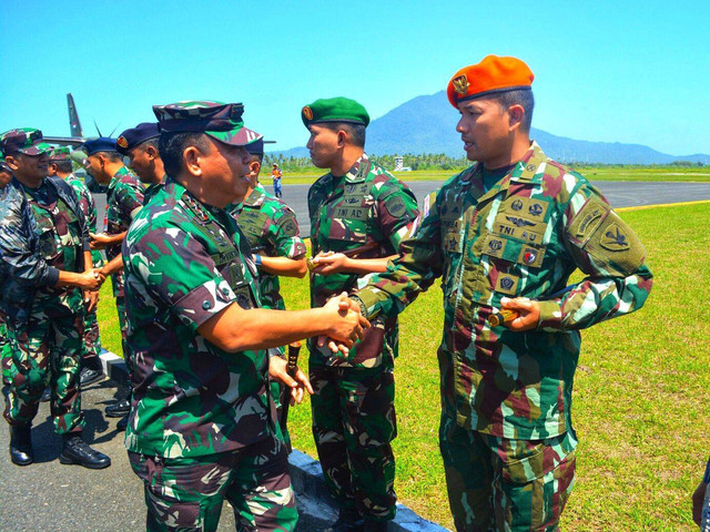 Komandan Detasemen Hanud 477 Kopasgat menyambut Pangkogabwilhan I