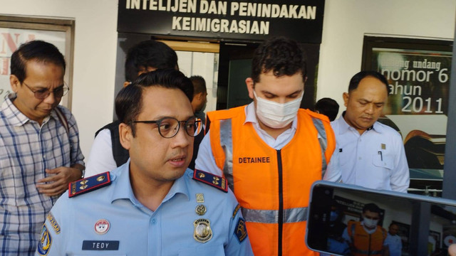 Penyerahan WN Suriah di Kejari Denpasar, Bali - IST