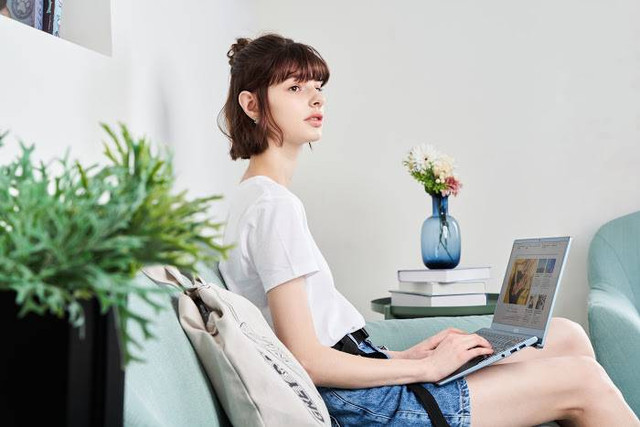 Menurunnya produktivitas dalam bekerja bisa jadi disebabkan karena performa laptop yang juga sudah menurun. Foto: dok. MSI