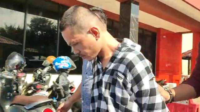 Tampang DA, pelaku mutilasi mayat dalam koper merah di Tenjo, Bogor. Foto: Dok. Istimewa