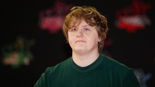 Lewis Capaldi. Foto: AFP/Valery HACHE.
