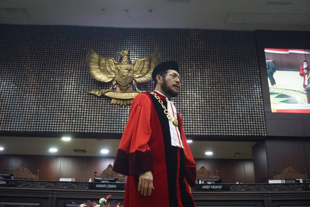 Ketua Mahkamah Konstitusi Anwar Usman saat pelantikan di Gedung MK, Jakarta (20/3/2023). Foto: Iqbal Firdaus/kumparan