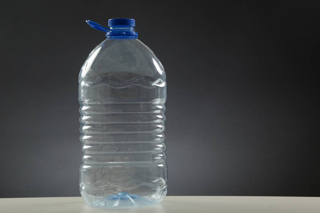 Ilustrasi galon. Foto: Shutterstock.