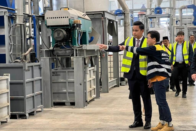 Bupati Kendal Dico M. Ganinduto kunjungan kerja ke Hong Kong. Foto: Pemkab Kendal