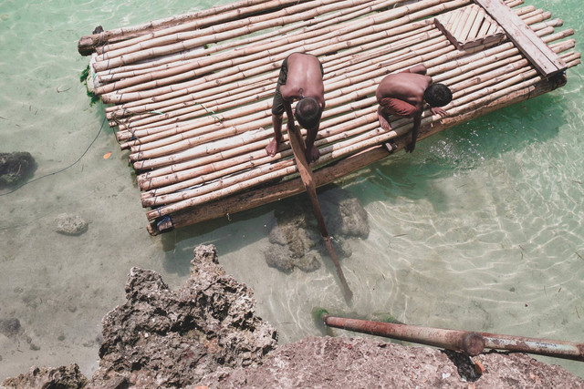 Ilustrasi Mengapa pembangunan belum merata sampai ke daerah perbatasan (Foto: Untung Bekti Nugroho | Unsplash.com)